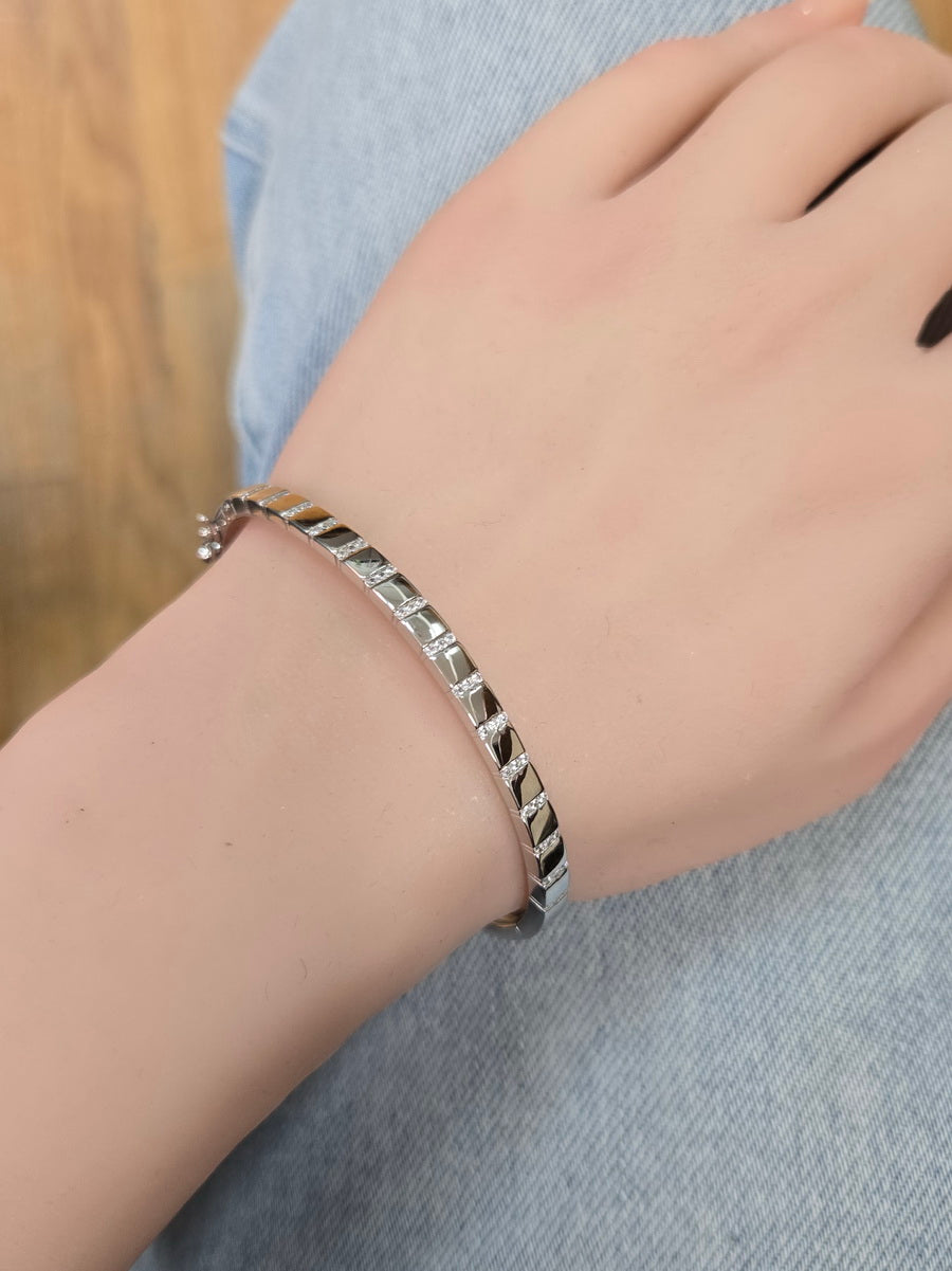 925 Sterling Silver CZ Cube Bangle
