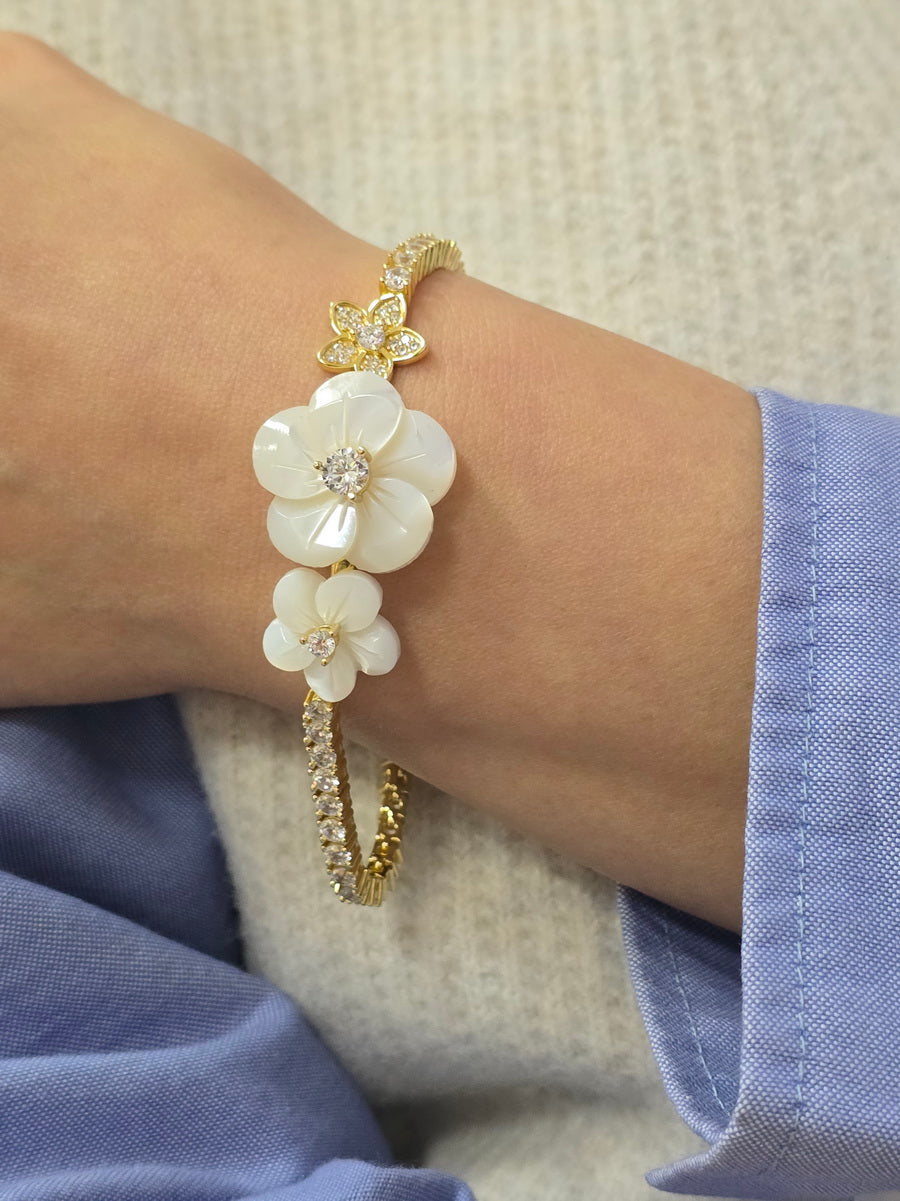 925 Silver Hand Carved MOP Flower CZ Bracelet