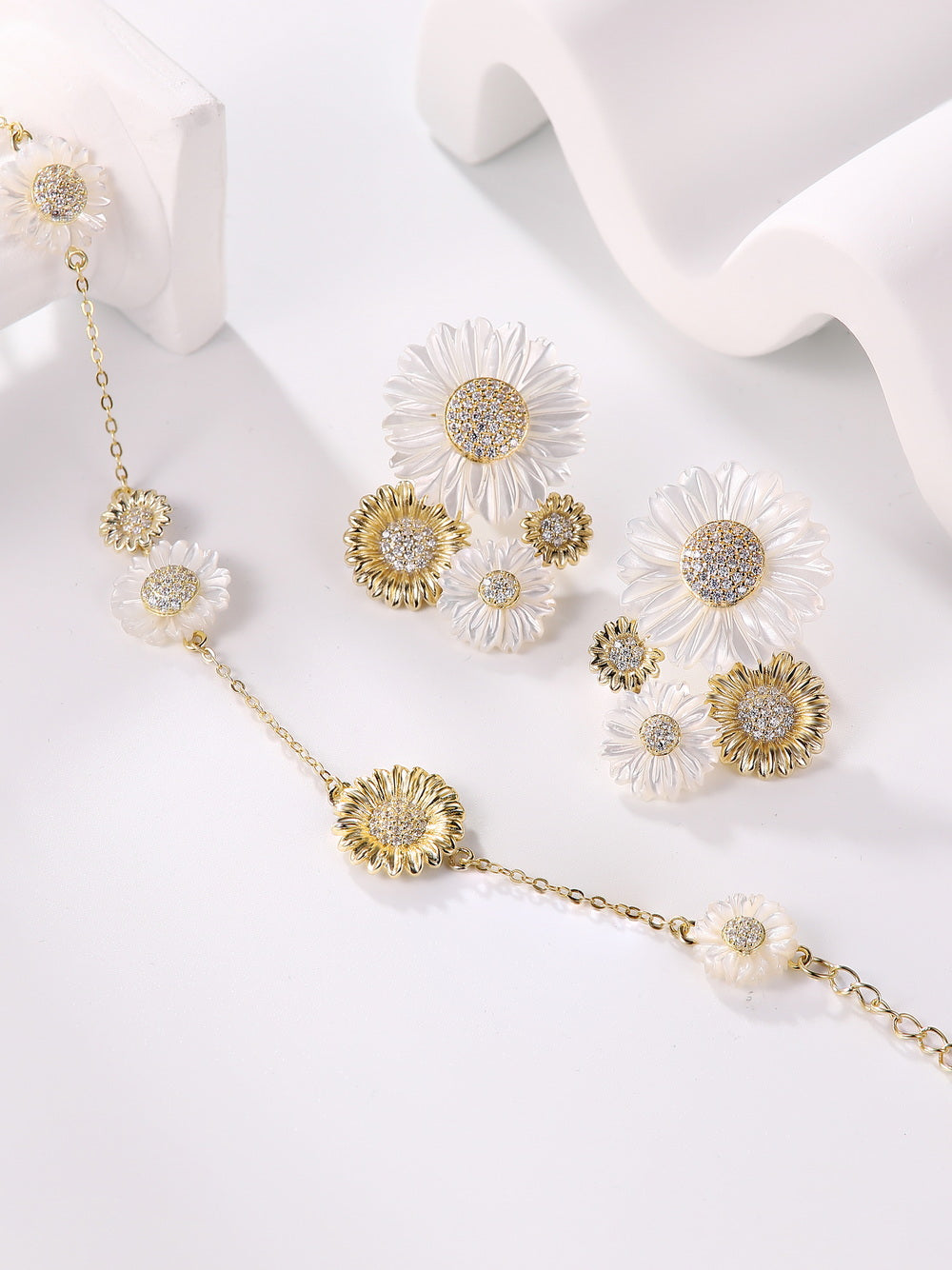925 Sterling Silver MOP Sun Flower Bracelets