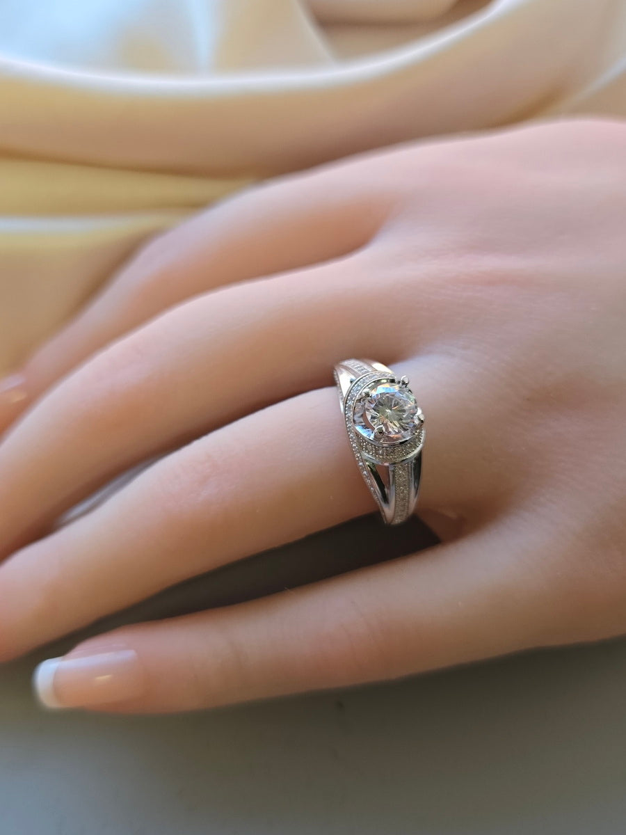 925 Silver Round Shape CZ Wedding Ring