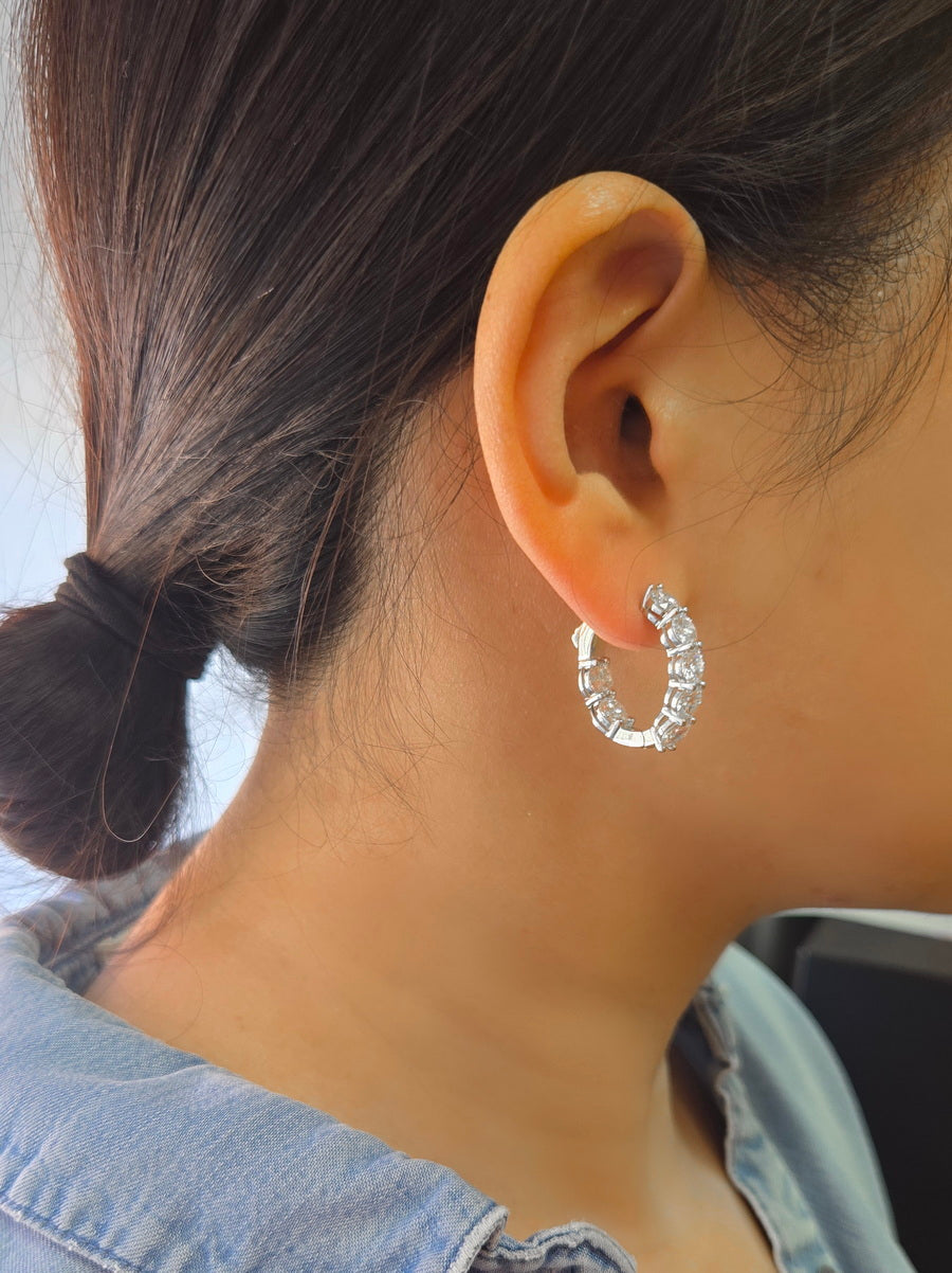 925 Silver Round Cut 5mm Moissanite Medium Hoop Earrings