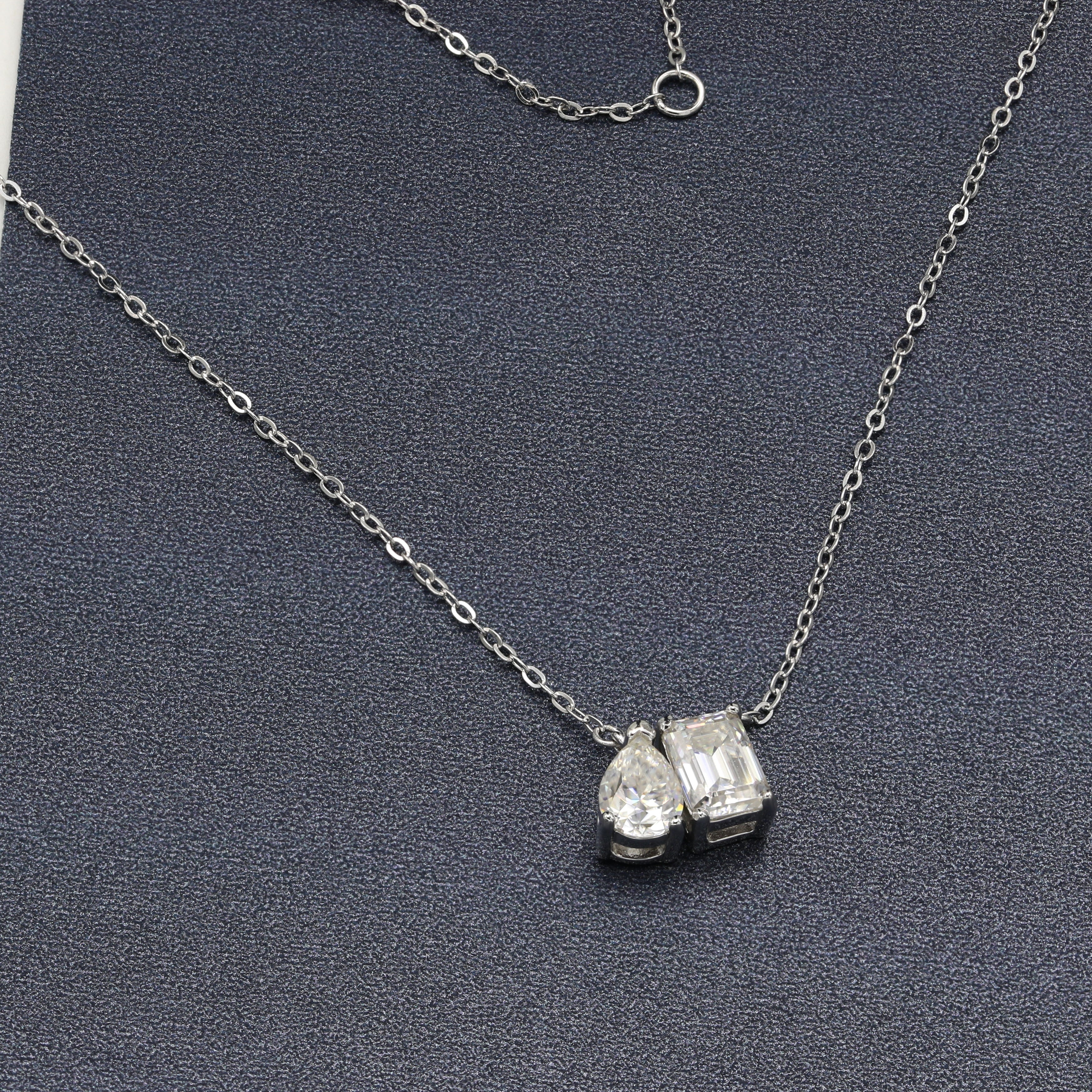 925 Sterling Silver 1.8Ct Toi et Moi Moissanite Pendant Necklace