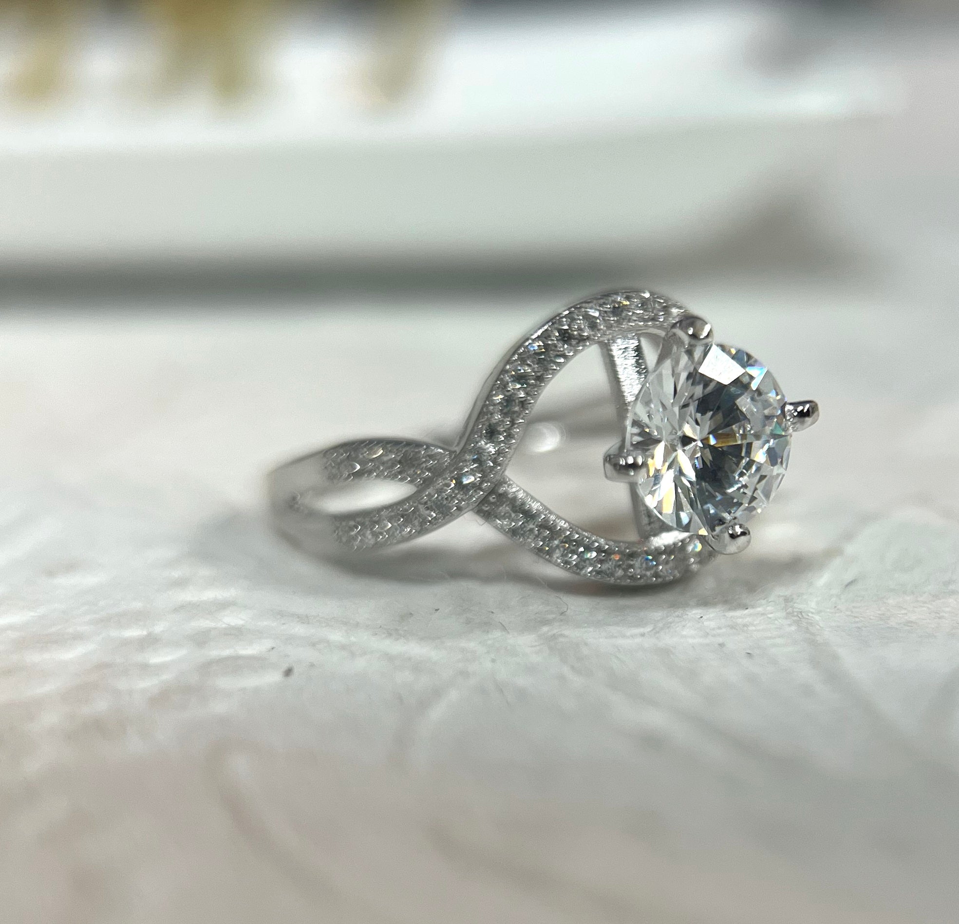 925 Silver Cubic Zirconia Wedding Ring