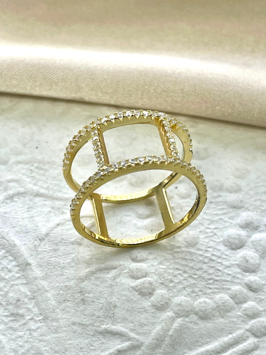 925 Sterling Silver CZ Loop Ring