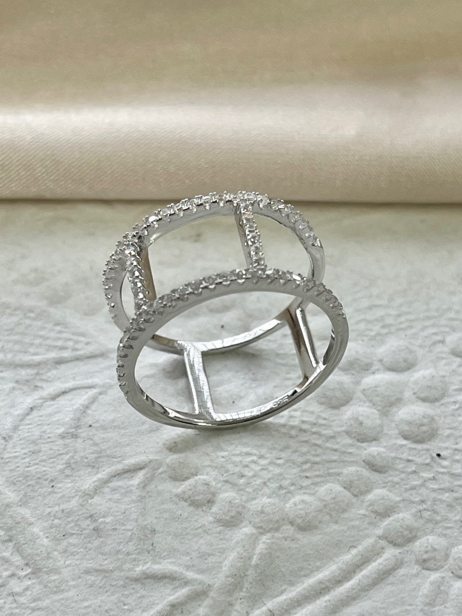 925 Sterling Silver CZ Loop Ring