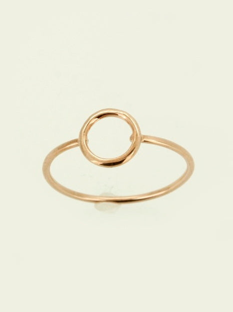 925 Sterling Silver round CZ Ring